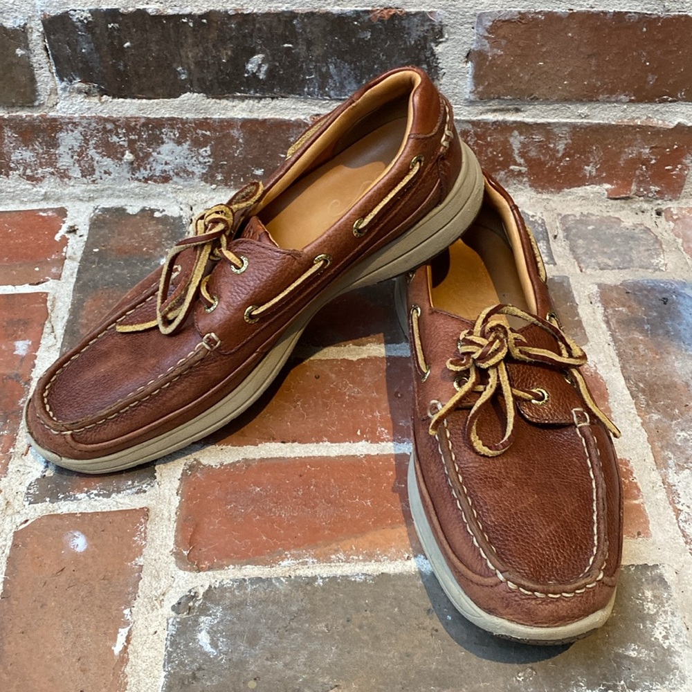 Sperry Men's Brown Leather Gold Cup 
2-Eye Boat Shoes